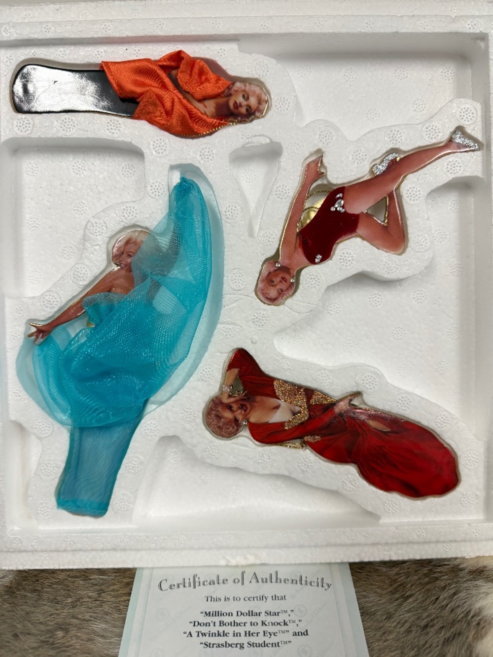 Marilyn Monroe Ornaments- EJ688